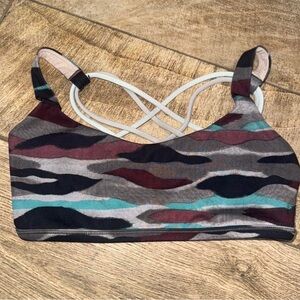 Multicolor Patterned Strappy Sports Bra